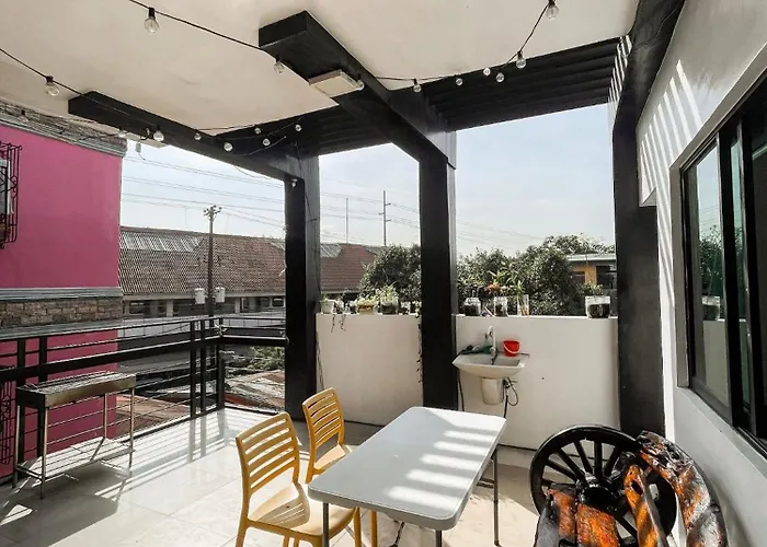 Kap's Che Hostel *
